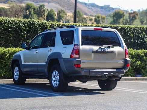 Used 2003 Toyota 4Runner SR5 image 9