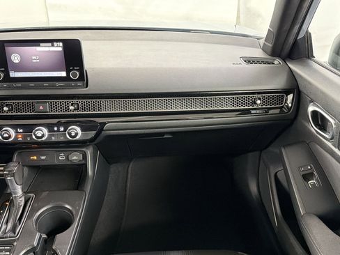 Certified 2024 Honda Civic Sport image 28