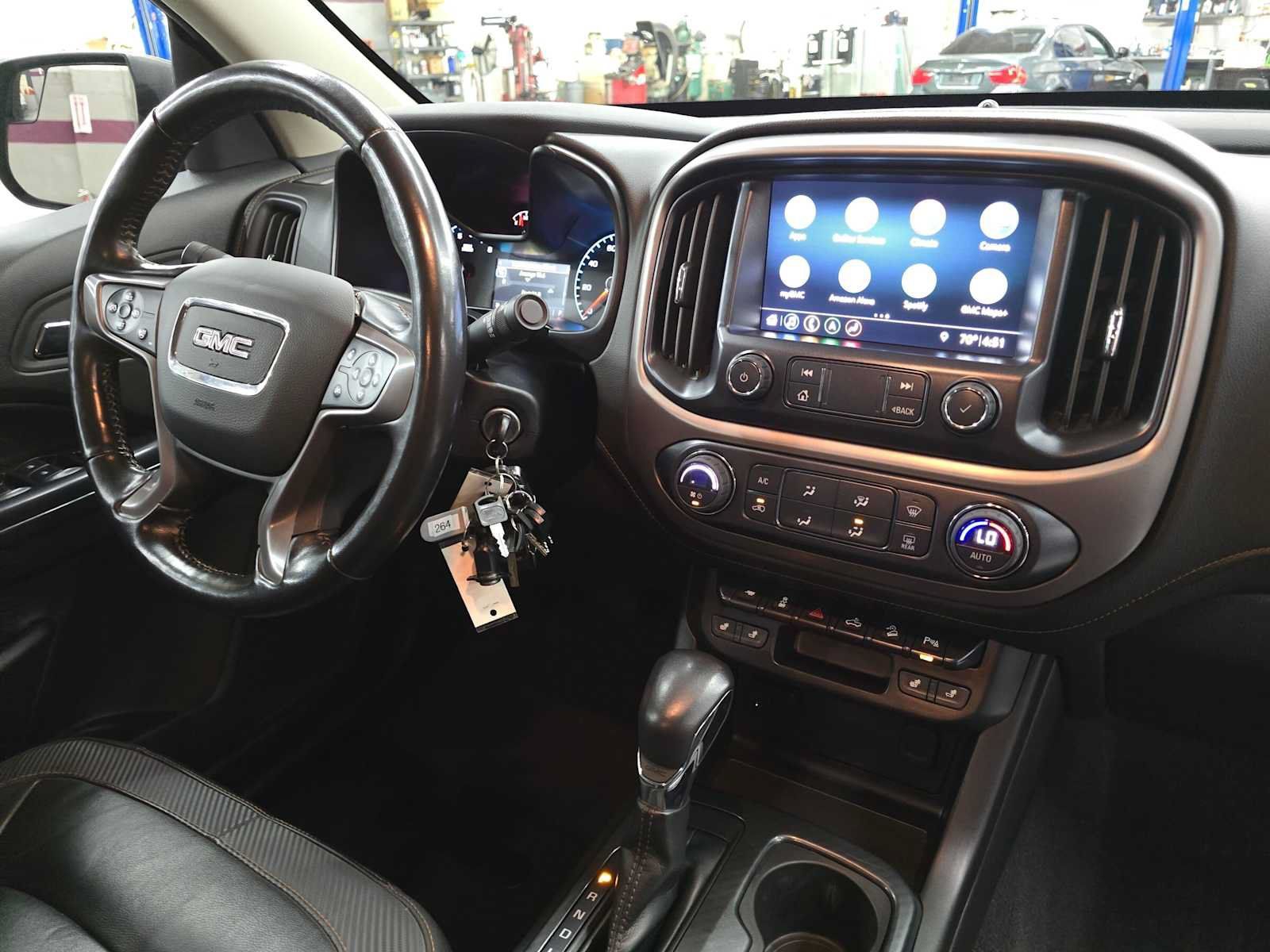 Used 2022 GMC Canyon AT4 w/ Trailering Package AWD/4WD image 11