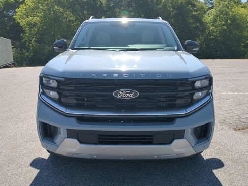 New 2026 Ford Expedition Platinum AWD/4WD image 7