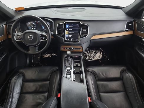 Used 2016 Volvo XC90 T6 Inscription w/ Vision Package AWD/4WD image 12