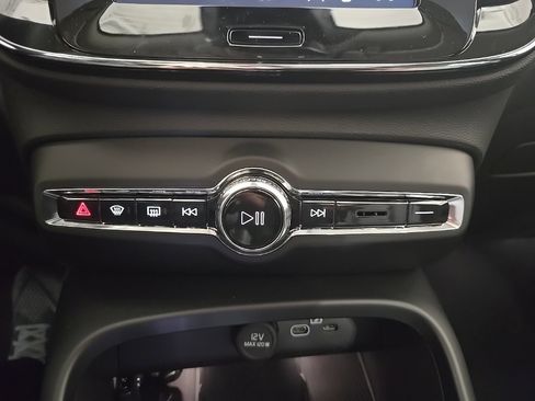 New 2026 Volvo XC40 B5 Plus w/ Protection Package Premier image 16