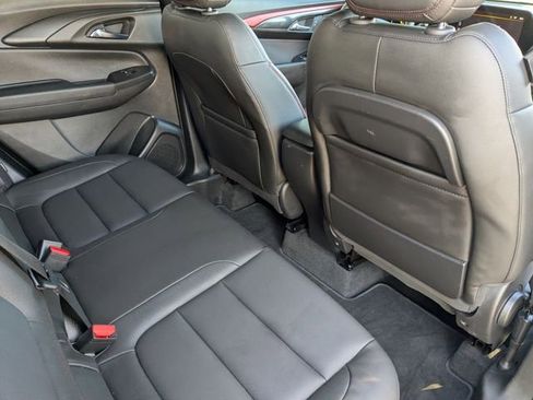 Used 2024 Chevrolet TrailBlazer RS FWD image 29