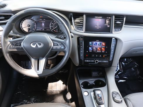 Certified 2023 INFINITI QX50 Luxe FWD image 19