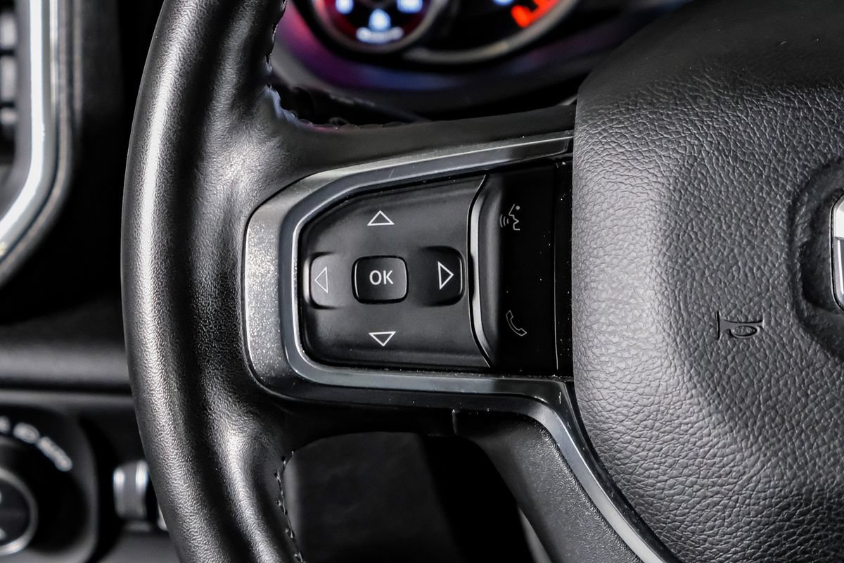 Used 2024 RAM 3500 Laramie AWD/4WD image 17