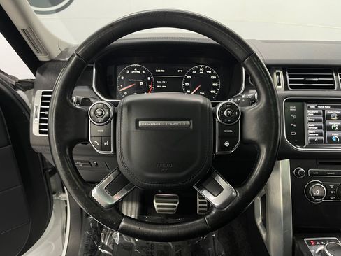 Used 2015 Land Rover Range Rover Supercharged AWD/4WD image 21