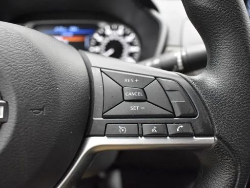 Used 2024 Nissan Altima 2.5 SV FWD image 22