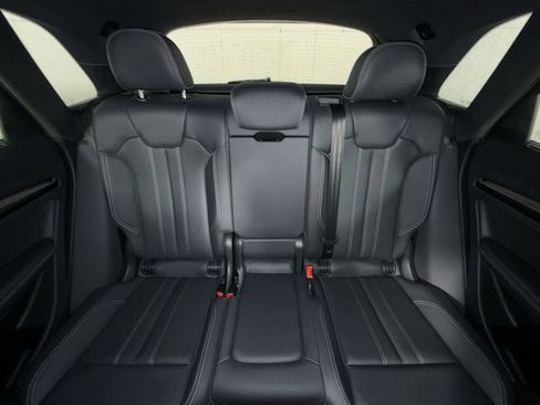 Used 2023 Audi SQ5 Premium Plus w/ Premium Plus Package AWD/4WD image 25