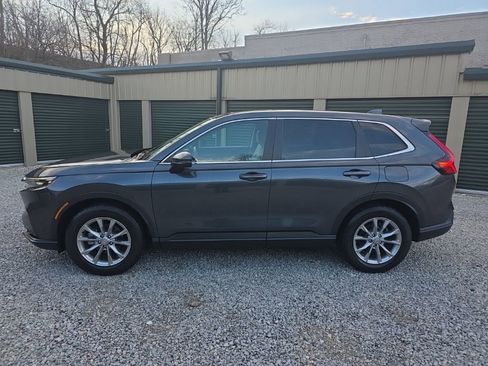 Used 2023 Honda CR-V EX-L image 2