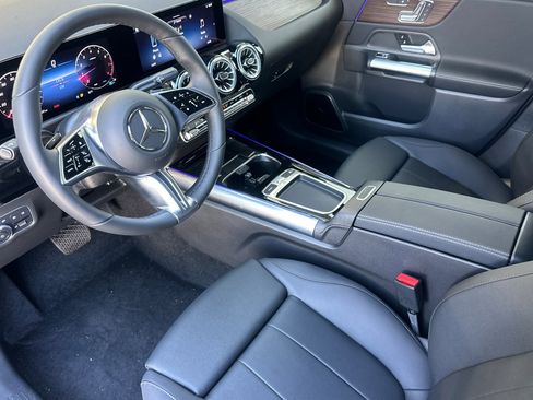 New 2025 Mercedes-Benz GLA 250 4MATIC image 10