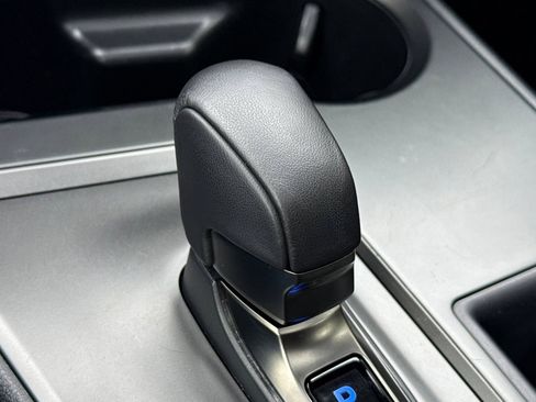 Certified 2025 Lexus UX 300h FWD image 18