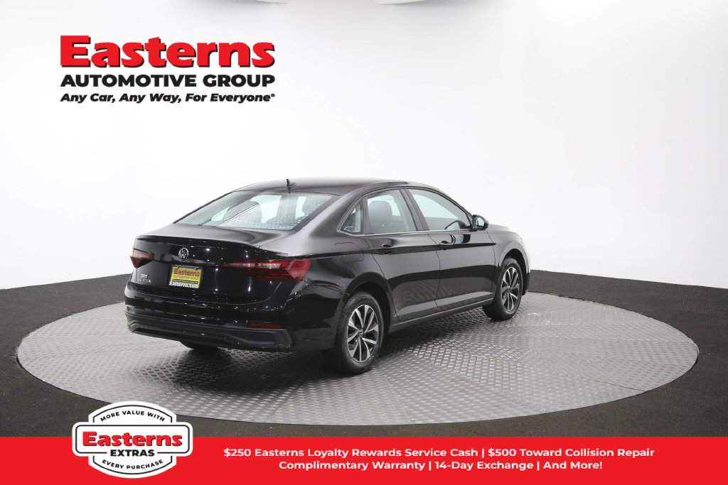 Used 2024 Volkswagen Jetta S FWD image 40