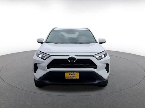 Used 2025 Toyota RAV4 XLE w/ Convenience Package AWD/4WD image 4