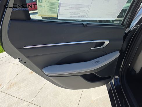 New 2026 Hyundai Sonata Limited image 30