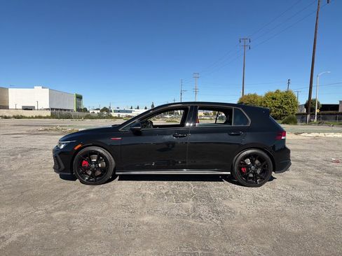 Used 2024 Volkswagen GTI SE image 2