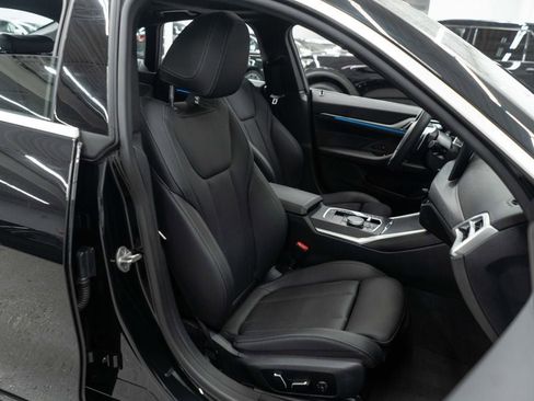 Used 2025 BMW 430i w/ Premium Package image 10