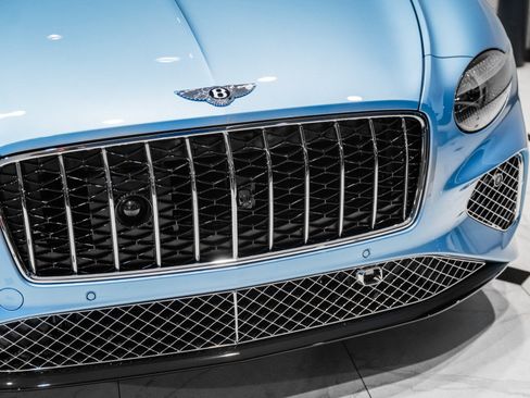 New 2026 Bentley Continental GTC AWD/4WD image 13