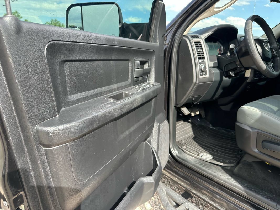 Used 2016 RAM 1500 Tradesman w/ Popular Equipment Group AWD/4WD image 32