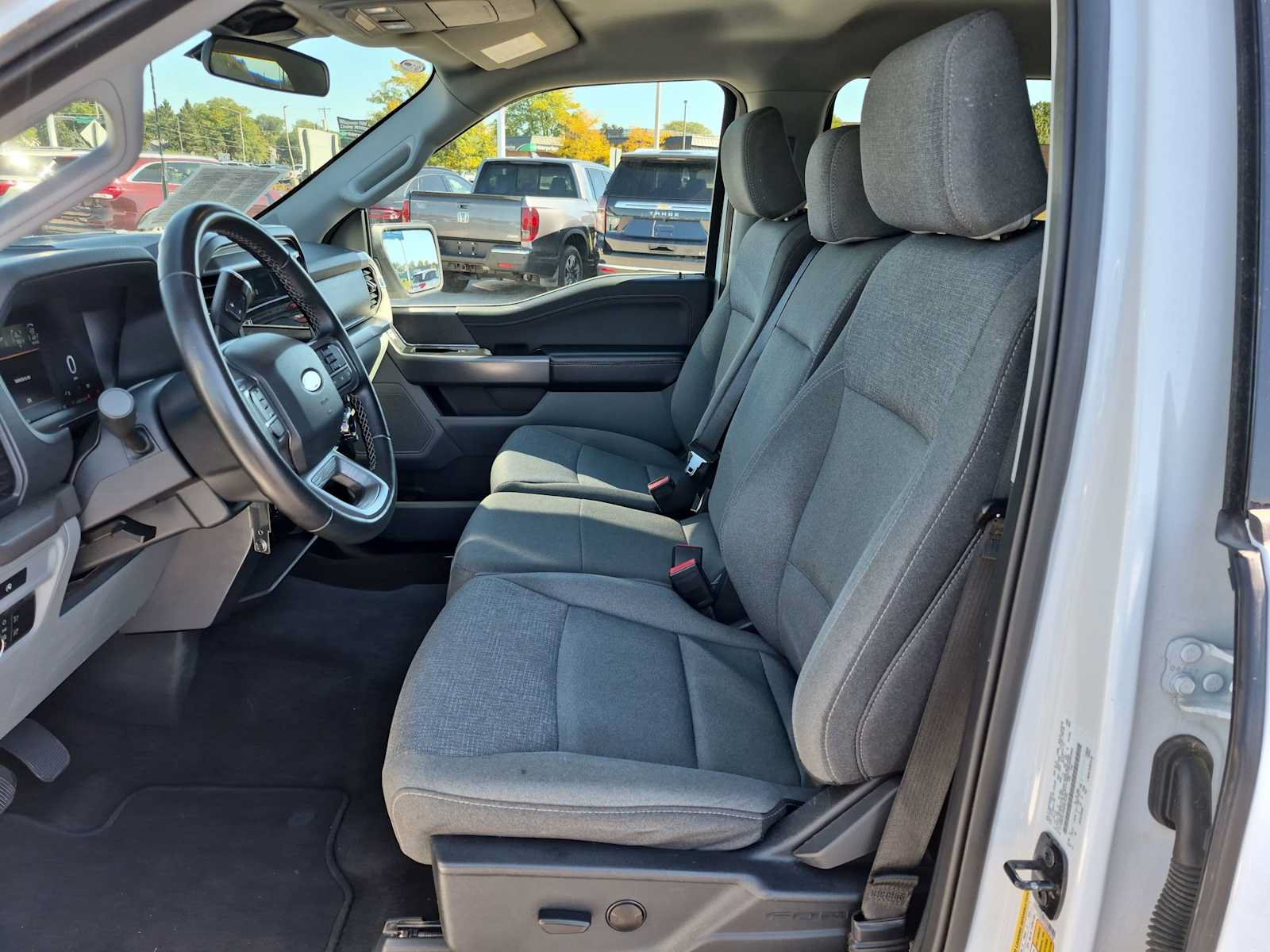 Used 2025 Ford F150 XLT w/ Equipment Group 301A Standard AWD/4WD image 16