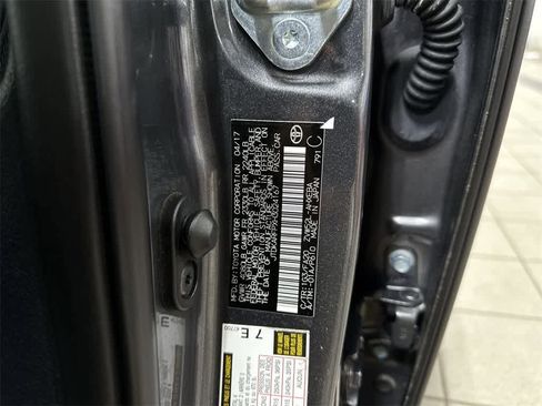 Used 2017 Toyota Prius Prime Plus image 14