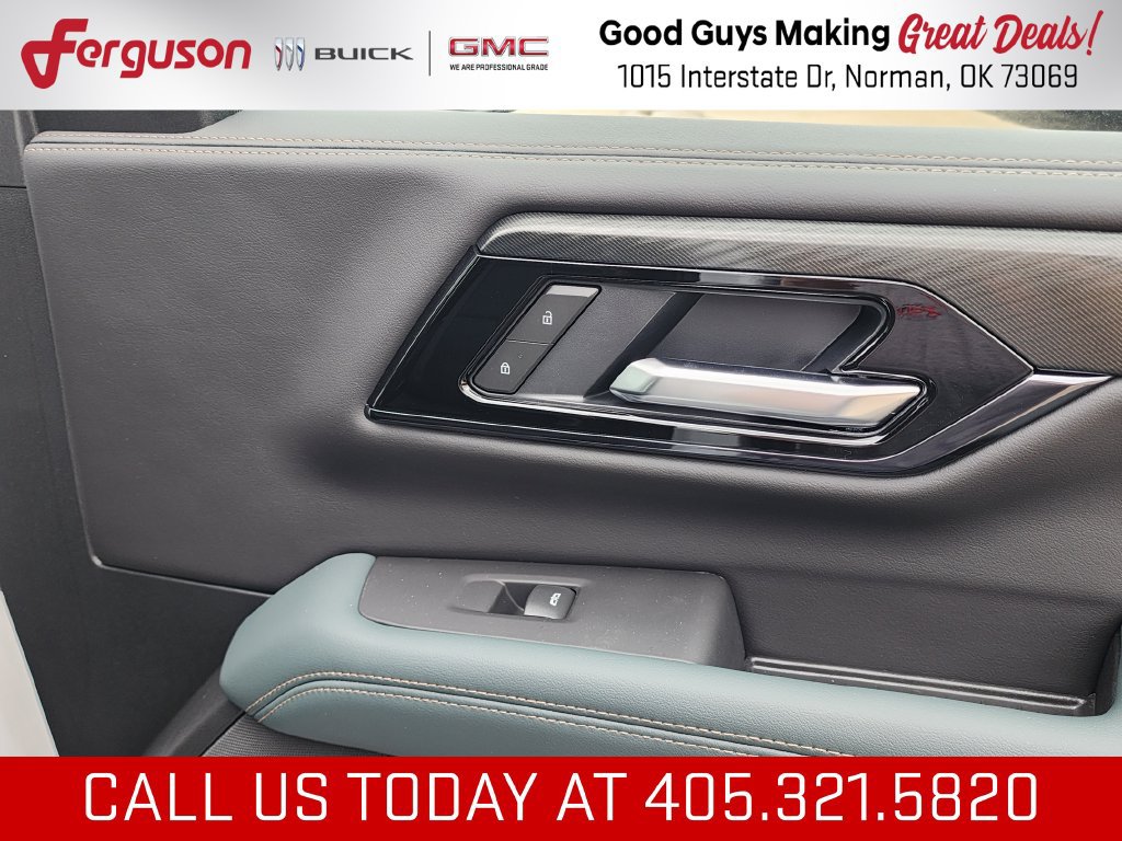 New 2026 GMC Yukon AT4 w/ AT4 Premium Plus Package AWD/4WD image 44