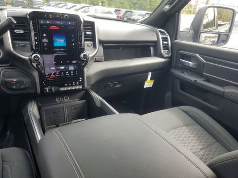 New 2025 RAM 2500 Big Horn image 15