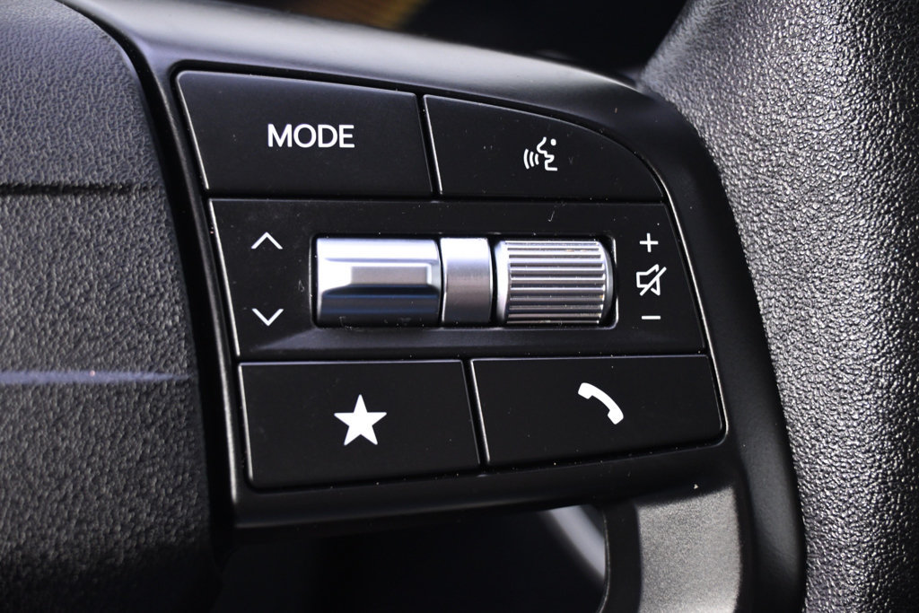 Used 2025 Kia K4 FWD image 34