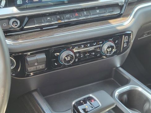 Used 2024 Chevrolet Silverado 1500 RST w/ Convenience Package II AWD/4WD image 17