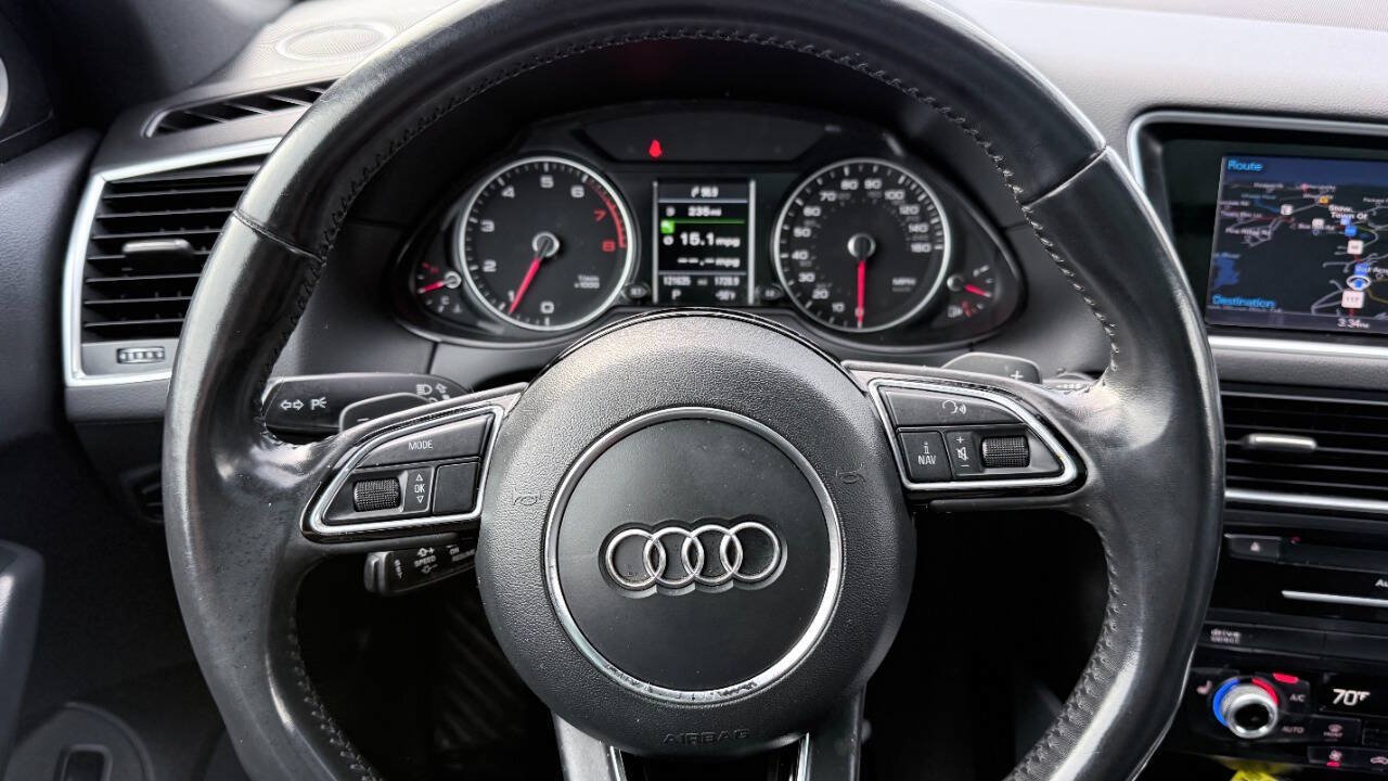 Used 2017 Audi Q5 2.0T Premium Plus w/ Technology Package AWD/4WD image 19