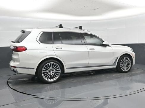 Used 2020 BMW X7 xDrive40i w/ Premium Package AWD/4WD image 3