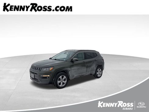Used 2019 Jeep Compass Latitude w/ Cold Weather Group image 1