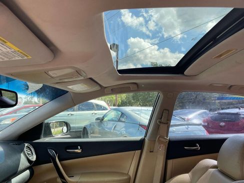 Used 2009 Nissan Maxima 3.5 SV w/ Tech Pkg image 18