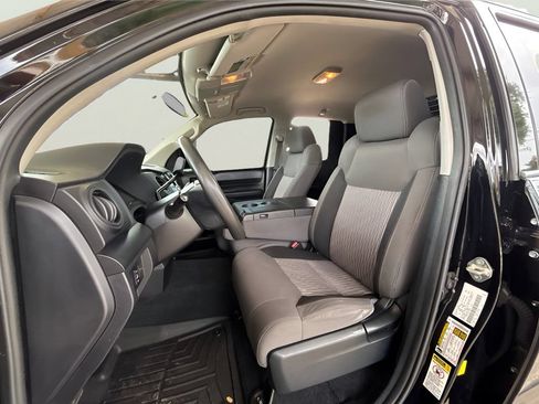 Used 2017 Toyota Tundra SR RWD image 34