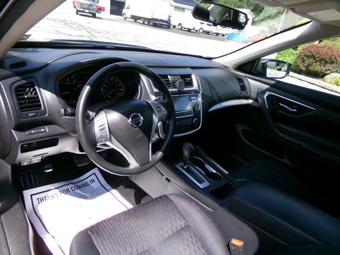 Used 2017 Nissan Altima 2.5 S image 12