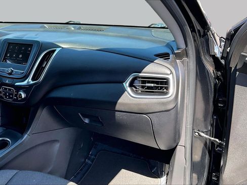Used 2019 Chevrolet Equinox LT FWD image 15