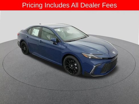 New 2026 Toyota Camry SE FWD image 13