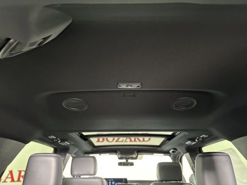 New 2025 Ford Expedition Platinum w/ Stealth Appearance Package image 31