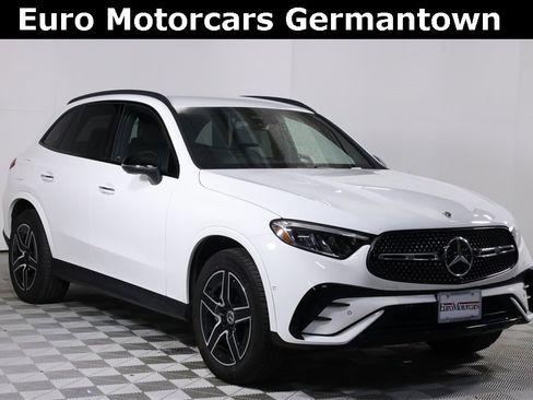 Certified 2025 Mercedes-Benz GLC 300 4MATIC image 1