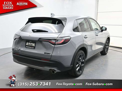 Used 2024 Honda HR-V Sport image 12