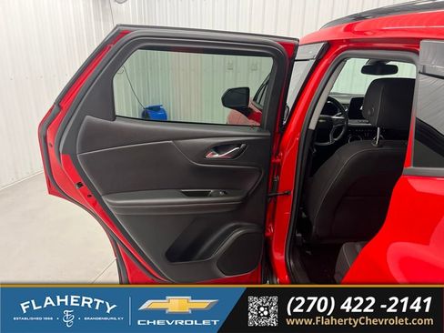 Used 2023 Chevrolet Blazer LT w/ Convenience Package FWD image 10