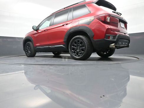 Certified 2023 Honda Passport TrailSport image 32