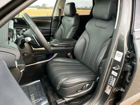 Used 2024 Genesis GV80 2.5T image 11
