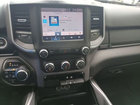 Used 2022 RAM 1500 Big Horn AWD/4WD image 10