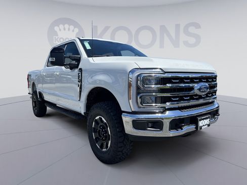 New 2026 Ford F250 Lariat w/ Tremor Off-Road Package AWD/4WD image 10