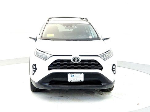 Certified 2021 Toyota RAV4 XLE Premium image 8
