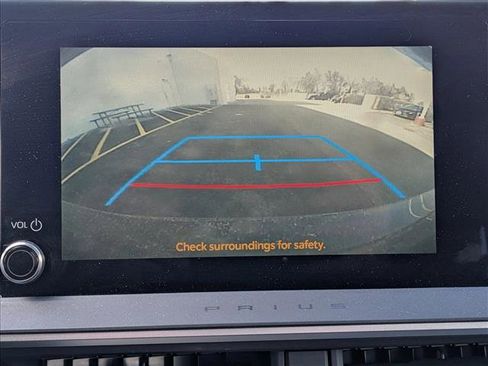 Used 2025 Toyota Prius LE image 11