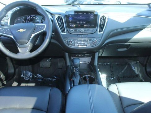 Certified 2023 Chevrolet Malibu LT w/ Driver Confidence Package image 19