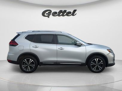Used 2018 Nissan Rogue SL