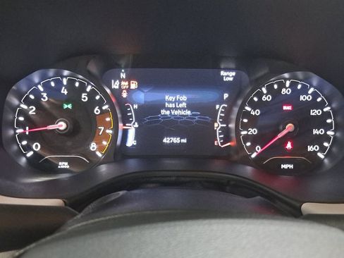 Used 2023 Jeep Compass Limited AWD/4WD image 20