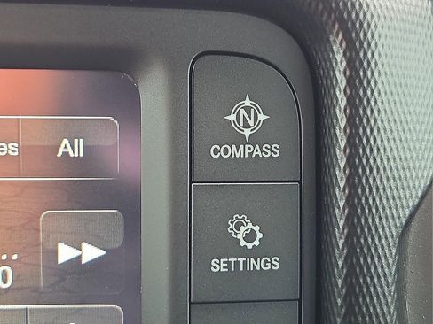 Used 2021 Jeep Wrangler Unlimited Sport image 17